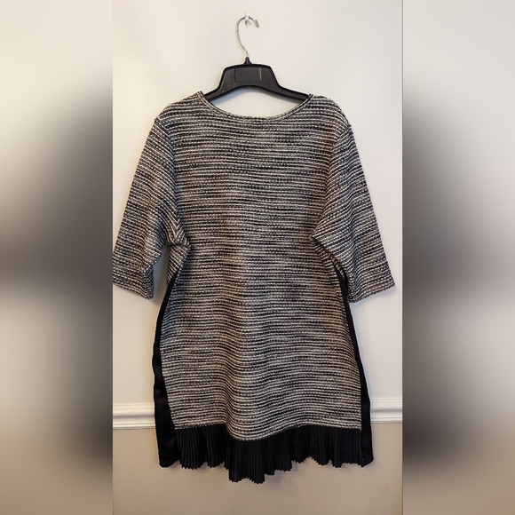 New Anthropologie Clu+Willoughby Metallic Thread Tunic Top Gray & Black Size XL - Picture 4 of 6